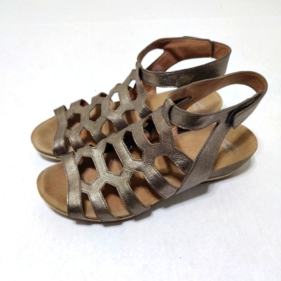 Dansko Selina Pewter Strappy Leather Sandals Women's Shoes Size 10 - Picture 1 of 6